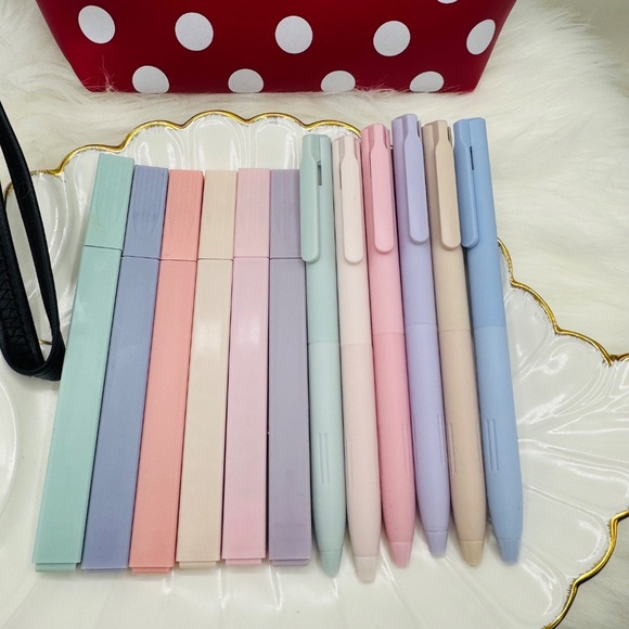 Cute MakeUp Pouch or Pencil Case, Mini Mouse Inspired w/ Writing supplies Bundle - Picture 2 of 7